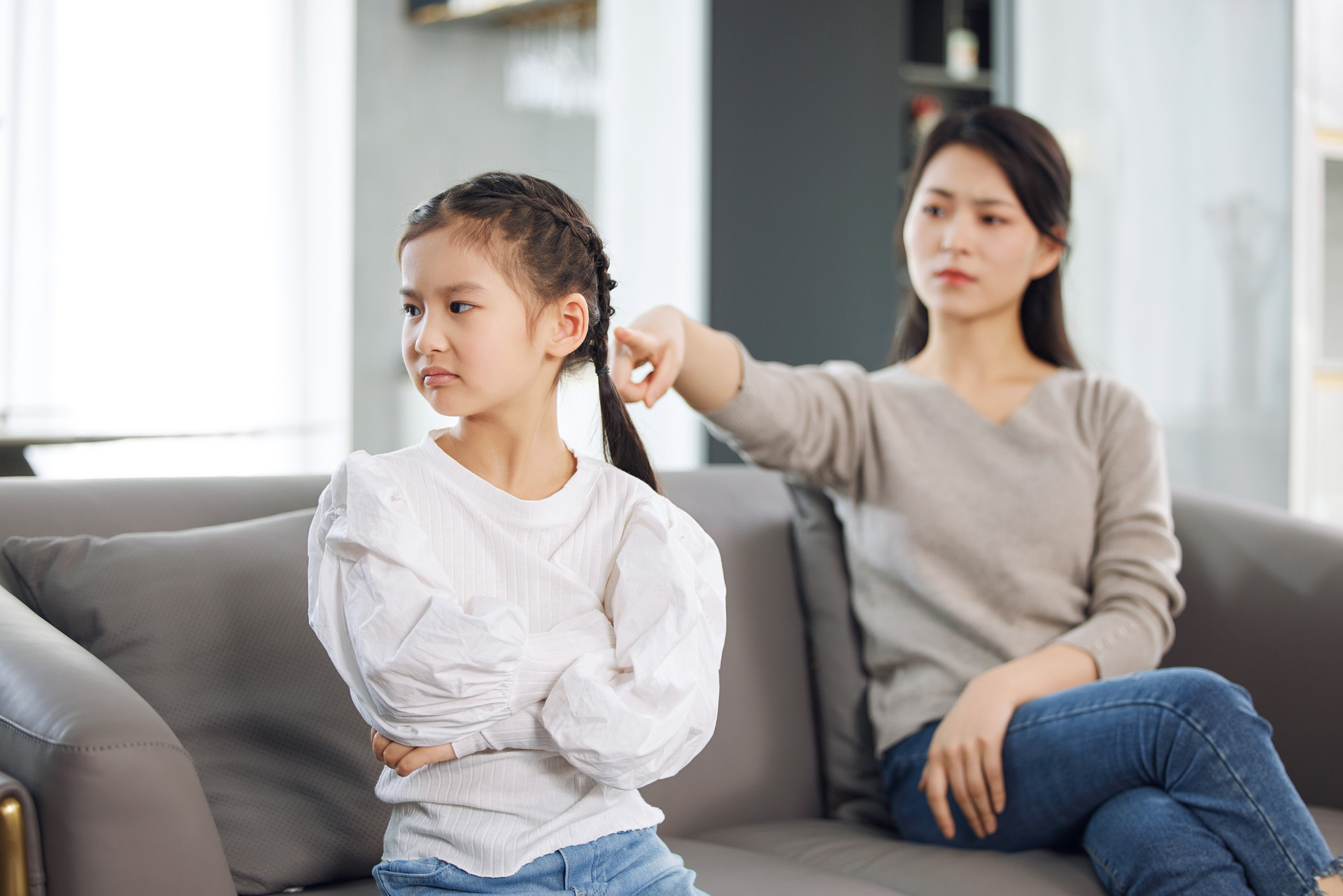 孩子不知道对父母感恩怎么办？怎么让孩子知道父母的辛苦与不易？