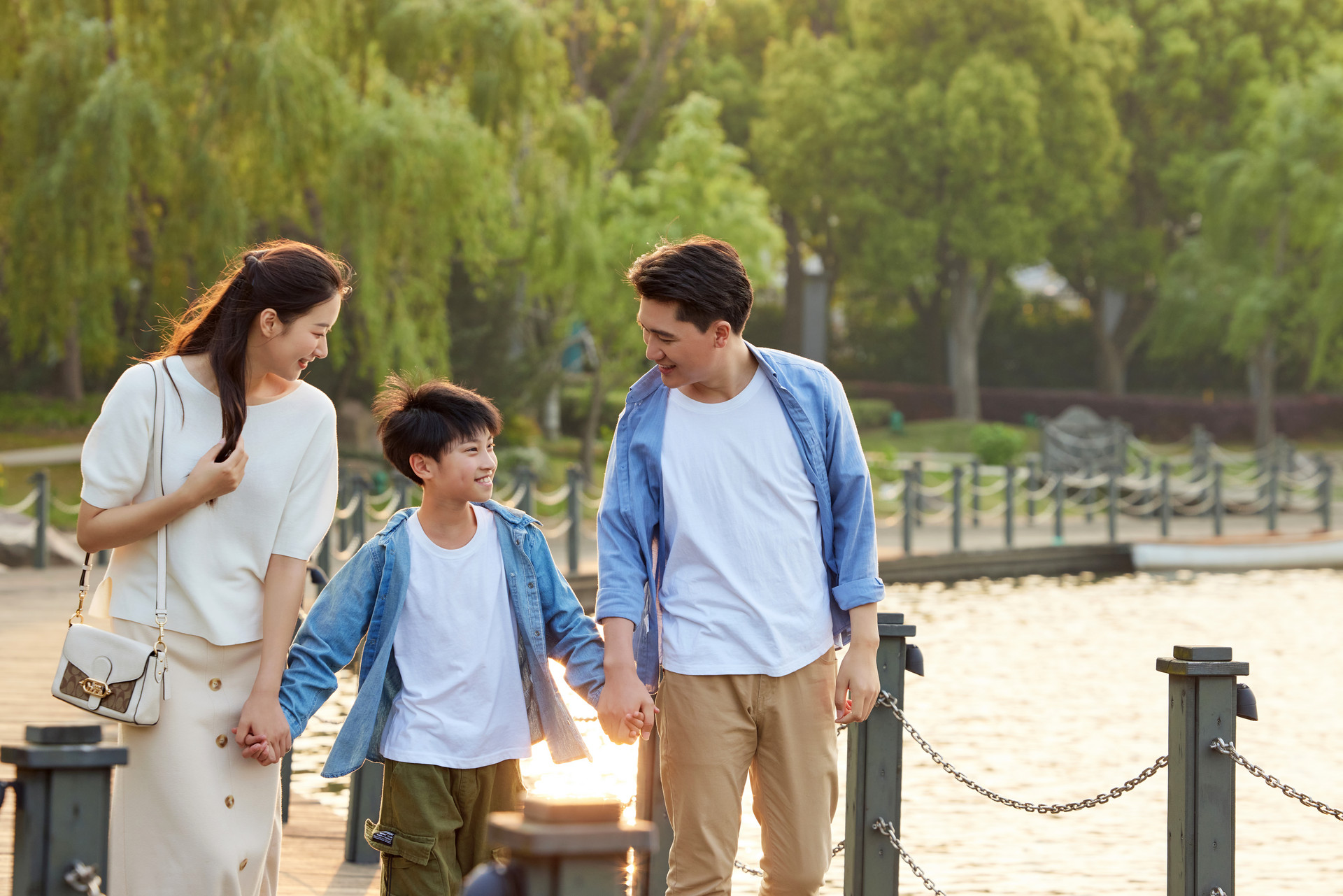 怎么培养男孩的男子汉气概？