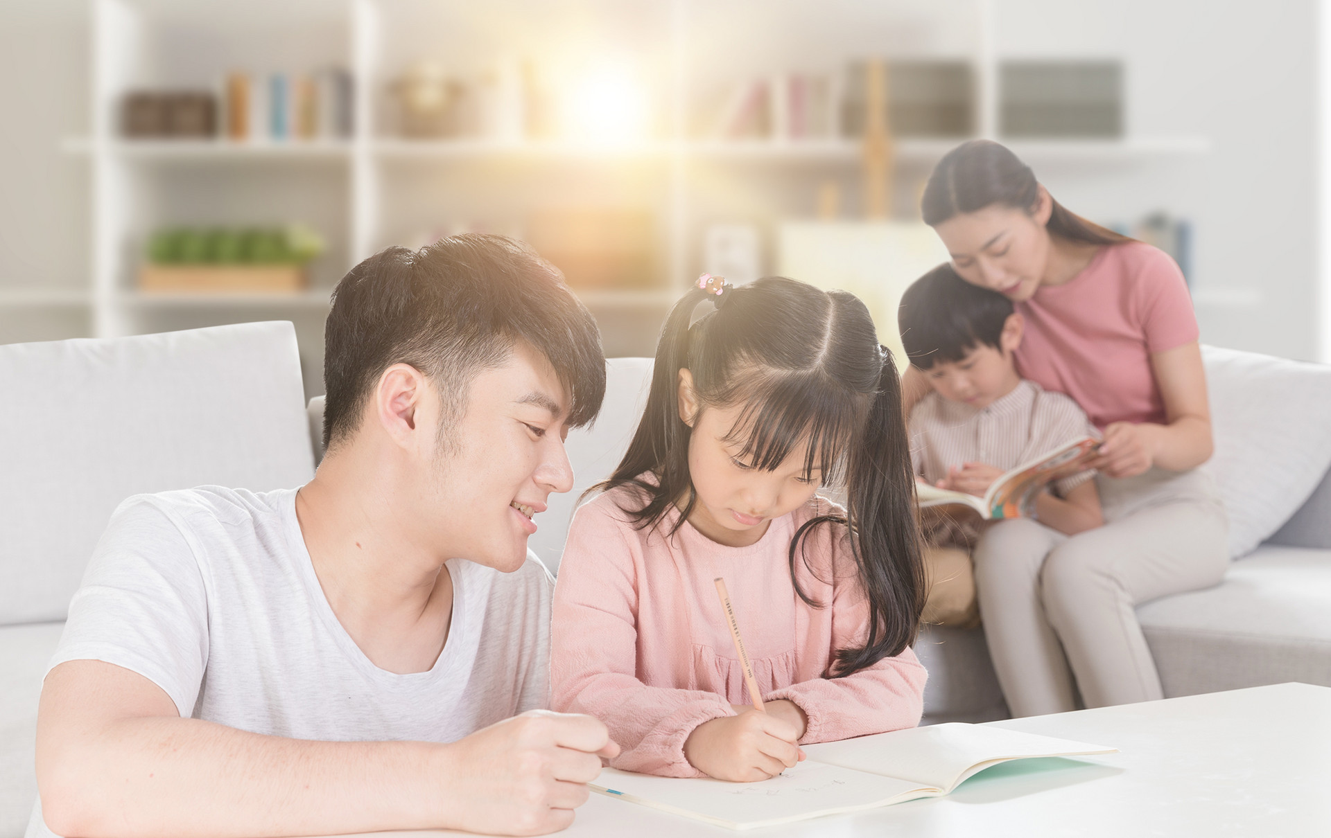 新华网怎么看待家长“暑期焦虑”